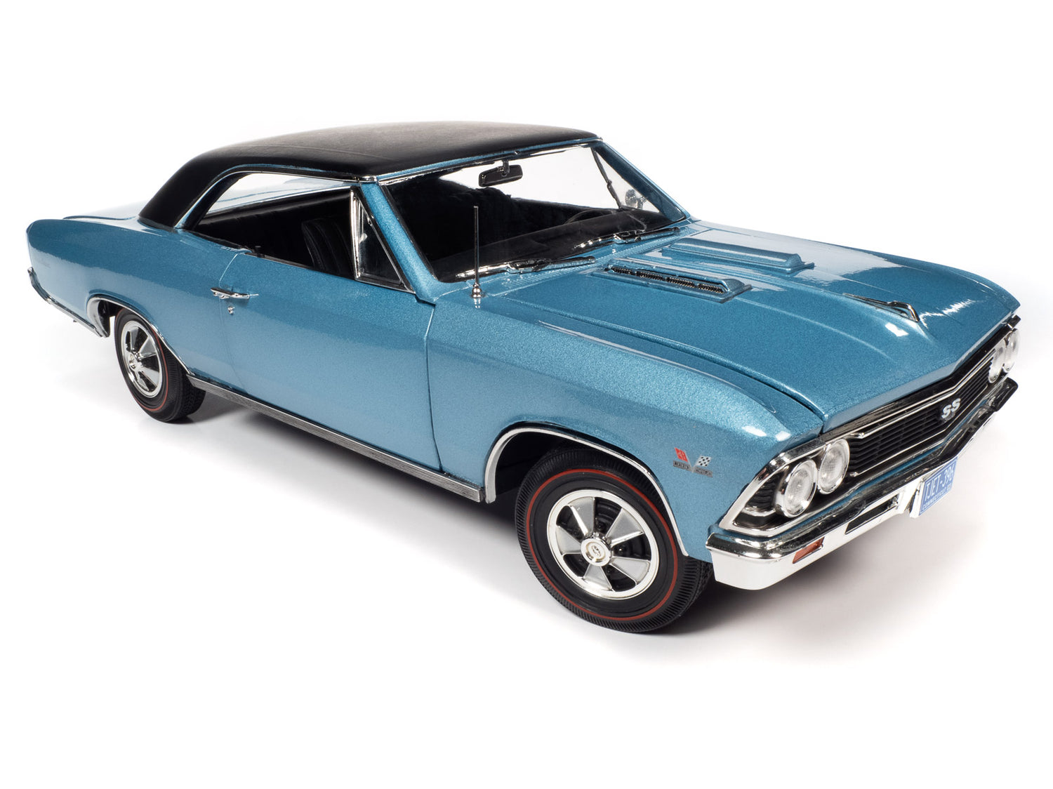 American Muscle 1966 Chevrolet Chevelle SS 396 Hardtop 1:18 Scale Diecast