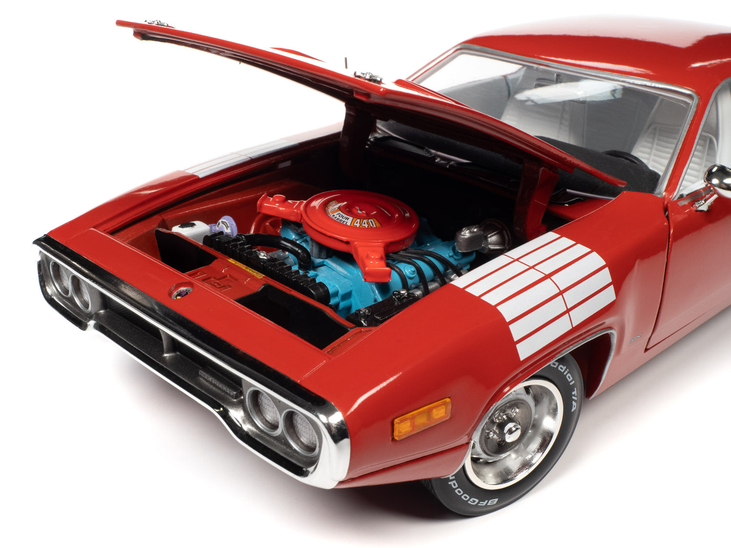 American Muscle 1972 Plymouth Road Runner GTX 1:18 Scale Diecast