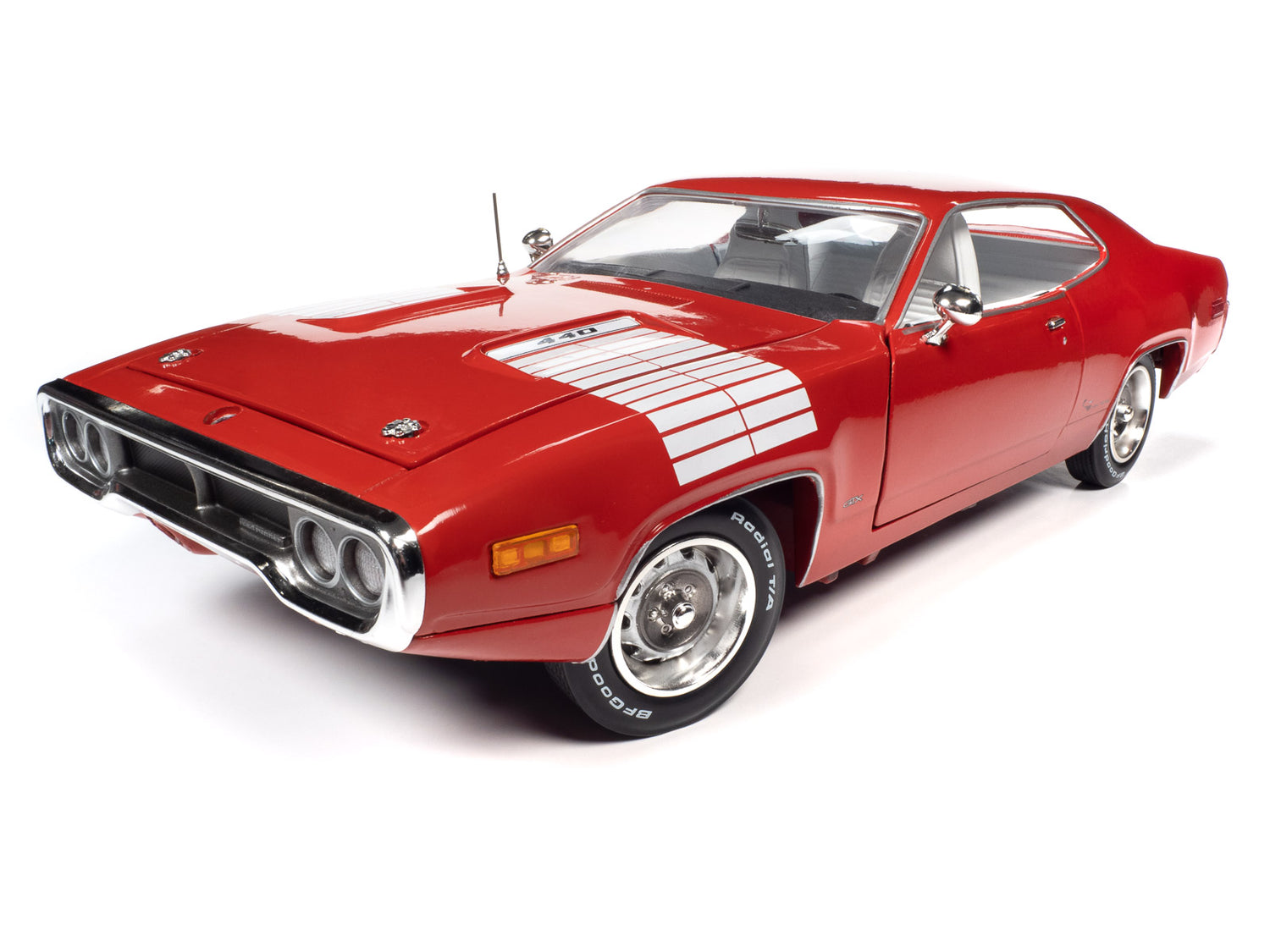 American Muscle 1972 Plymouth Road Runner GTX 1:18 Scale Diecast