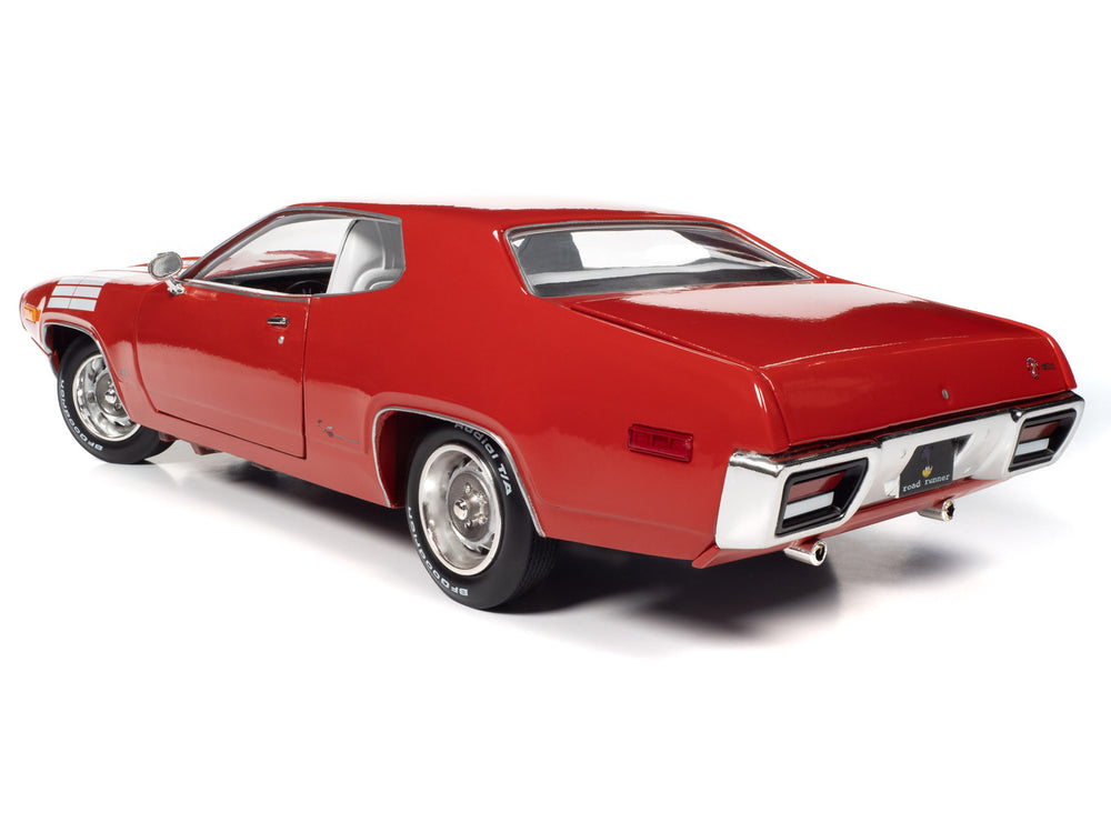 American Muscle 1972 Plymouth Road Runner GTX 1:18 Scale Diecast