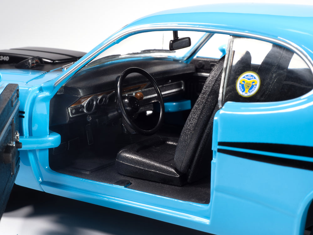 American Muscle 1972 Dodge Demon GSS Mecum Auctions 1:18 Scale Diecast