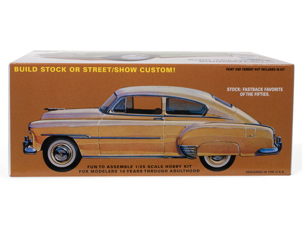 AMT 1951 Chevrolet Fleetline 1:25 Scale Model Kit