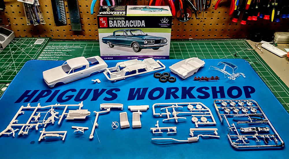 AMT 1965 Plymouth Barracuda Craftsman Plus 1:25 Scale Model Kit - Auto World Store