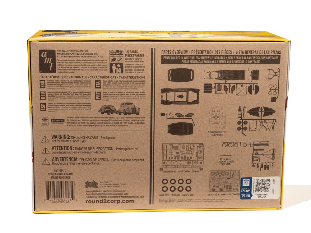 AMT 1939 Ford Sedan Street Rod Series 1:25 Scale Model Kit