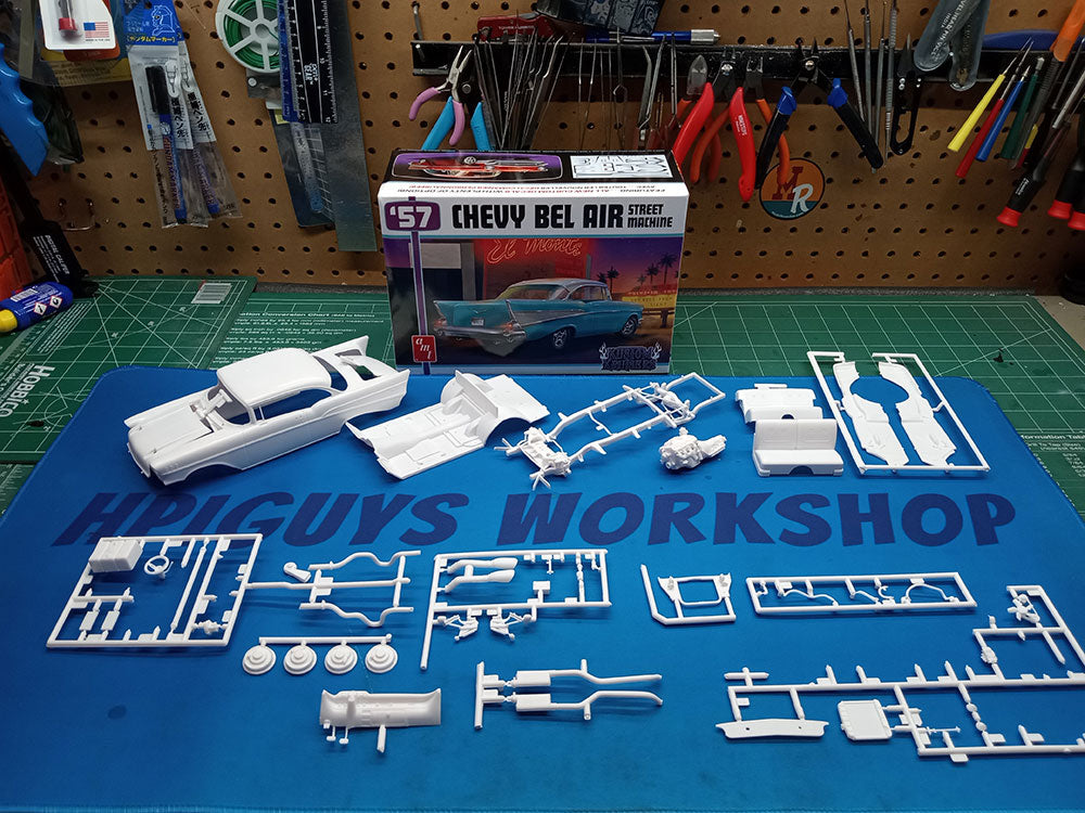 AMT 1957 Chevy Bel Air Street Machine 1:25 Scale Model Kit