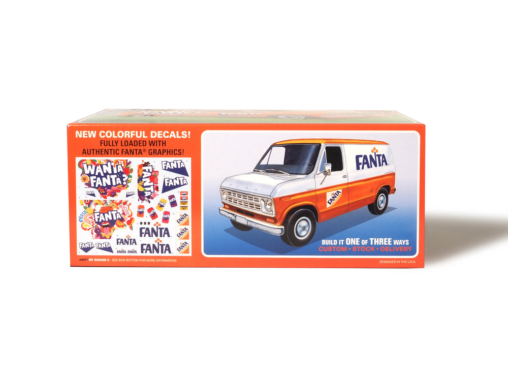 AMT 1977 Ford Custom Van Fanta 1:25 Scale Model Kit