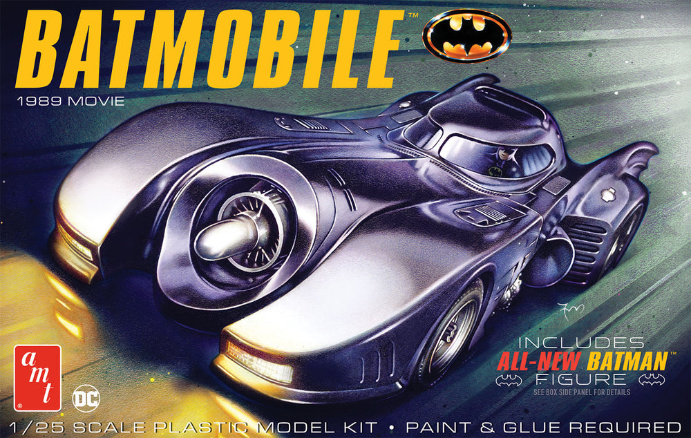 AMT 1989 Batmobile w/Seated Batman Figure 1:25 Scale Model Kit