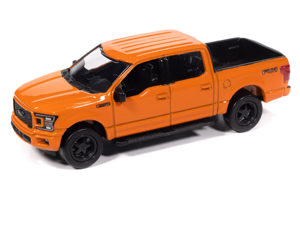 Auto World 2026 Release 1 Pickups Deluxe (2-Pack) Version B 1:64 Scale Diecast