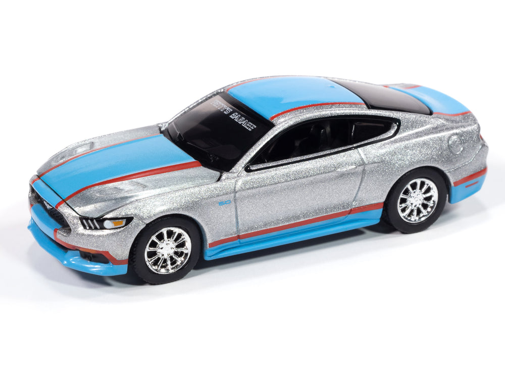 Auto World Petty's Garage 2017 Ford Mustang GT Tribute Edition (Silver Body w/Petty Blue Sides) 1:64 Diecast