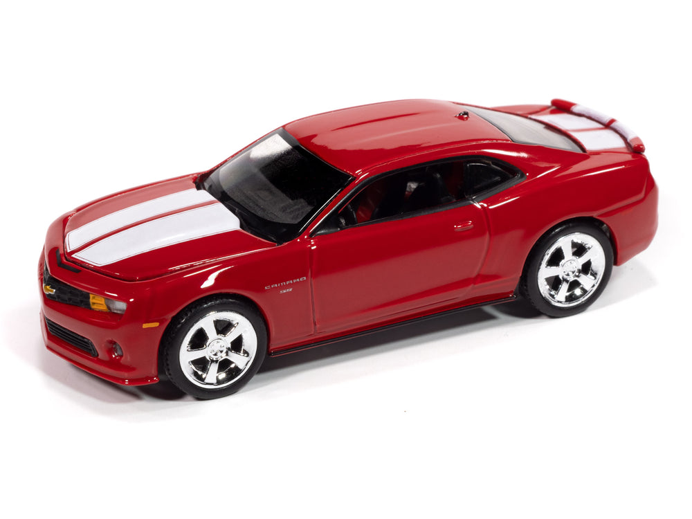 Auto World 2010 Chevrolet Camaro RS (Victory Red) 1:64 Diecast