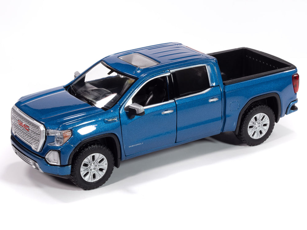 Johnny Lightning 2019 GMC Sierra 1500 Denali Crew Cab (Blue) 1:27 Diecast