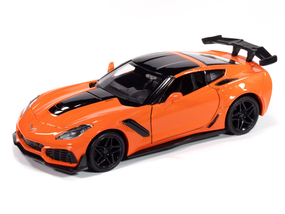 Johnny Lightning 2019 Corvette ZR1 (Orange) 1:24 Diecast