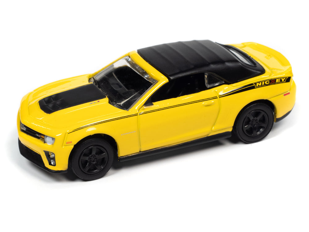 Johnny Lightning Muscle Car 2013 NICKEY Chevrolet Camaro ZL1 Convertible (Rally Yellow) 1:64 Diecast