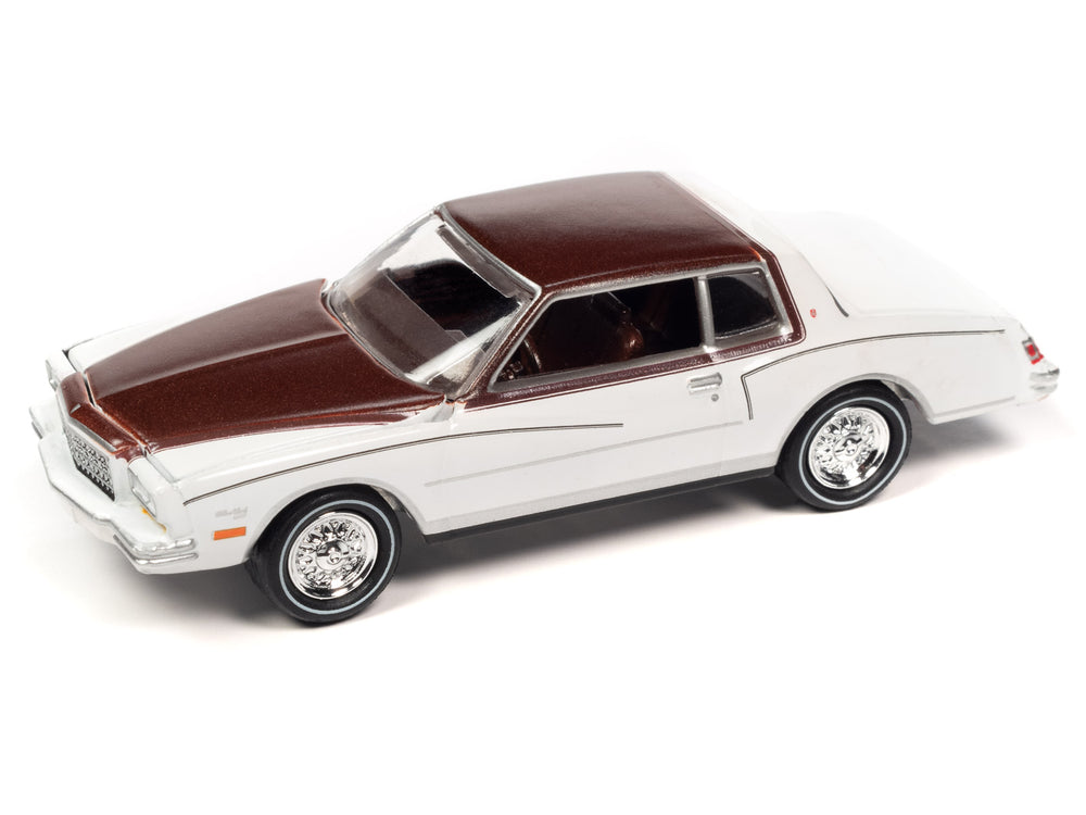 Johnny Lightning Muscle Cars 1980 Chevrolet Monte Carlo (Gloss White w/Dark Claret Poly Roof & Hood) 1:64 Scale Diecast
