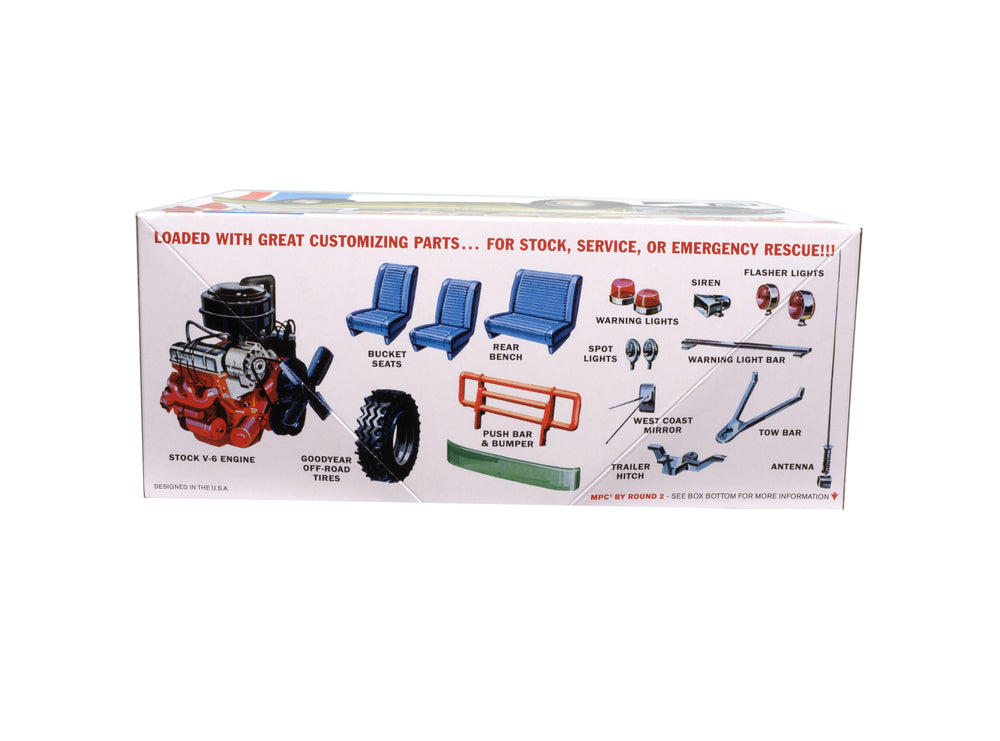 MPC 1972 Jeepster Commando 1:25 Scale Model Kit