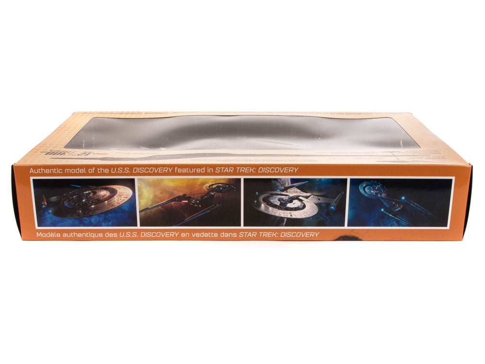 Polar Lights Star Trek Discovery U.S.S. Discovery Prebuilt Display Model 1:2500 Scale