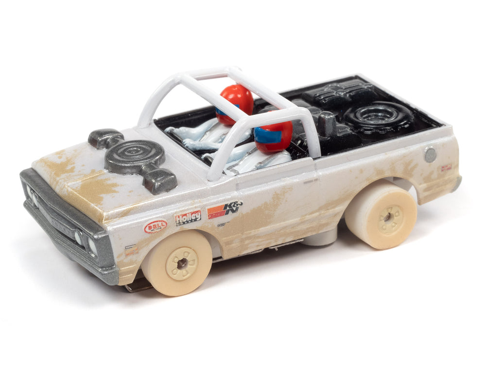 Auto World Thunderjet 1970 Chevrolet Baja Blazer iWheels HO Scale Slot Car