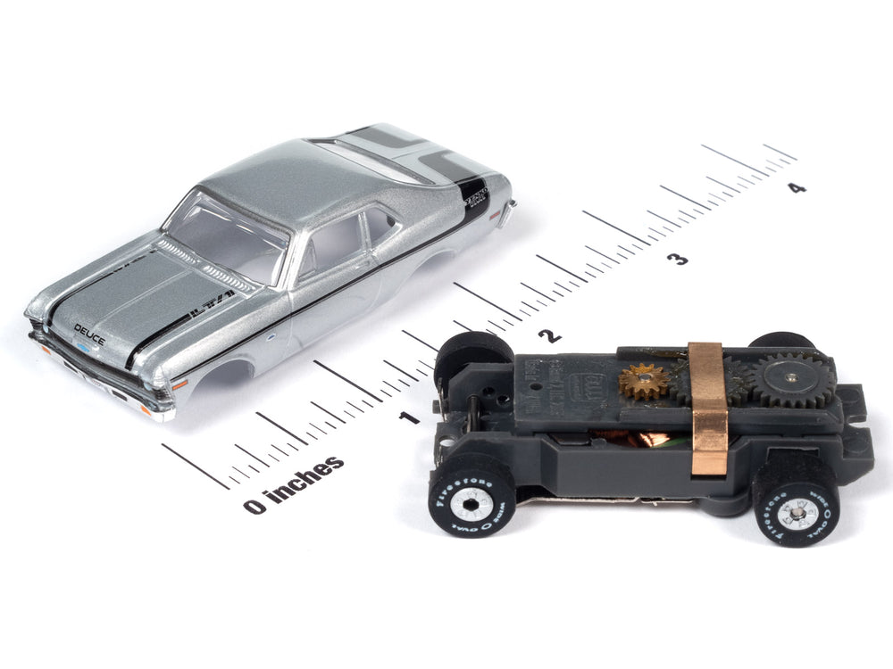 Auto World Thunderjet Yenko 1970 Chevrolet Nova (Silver) HO Slot Car