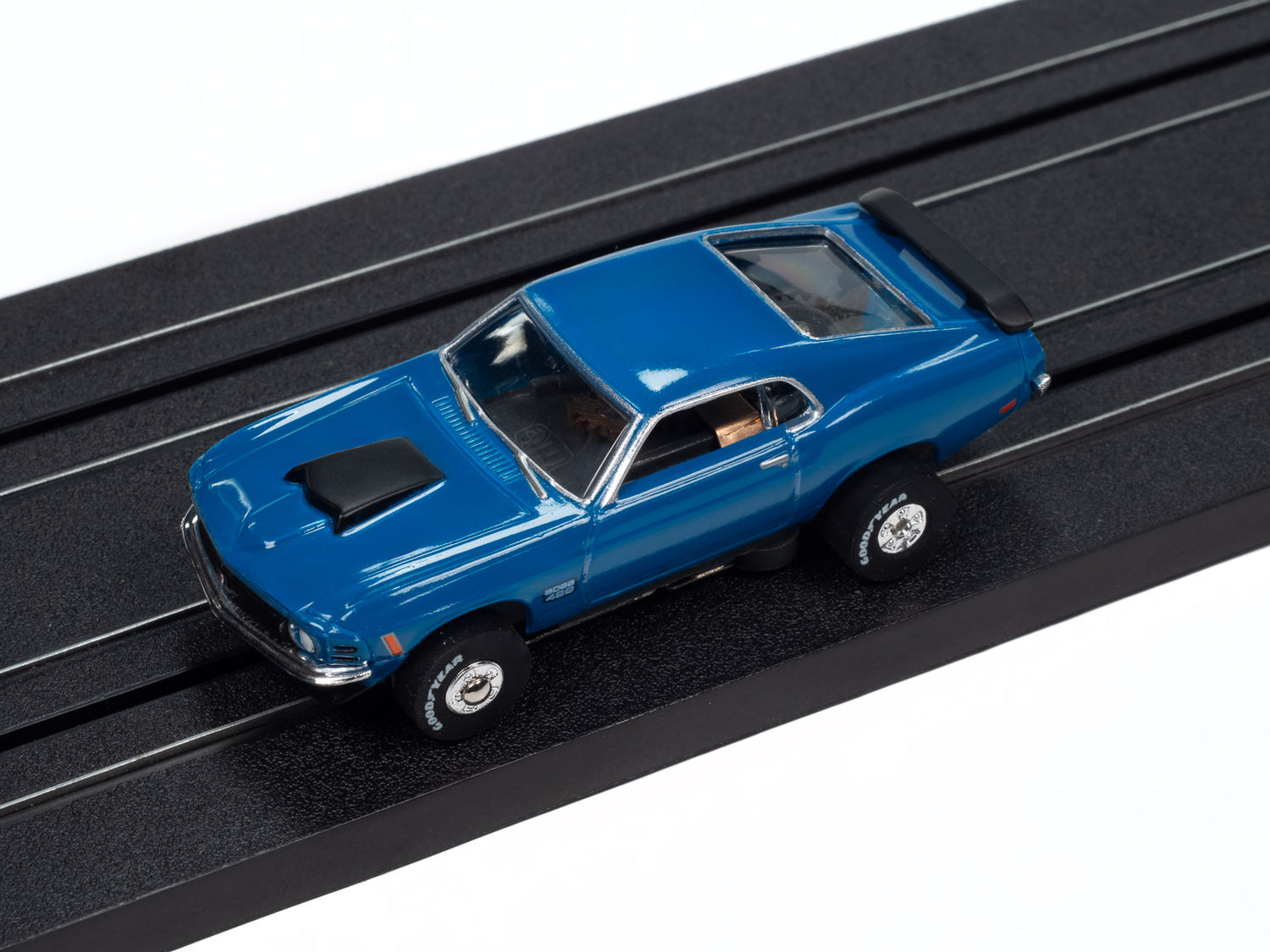 Auto World Thunderjet 1970 Ford Mustang Boss 429 (Blue) HO Scale Slot Car