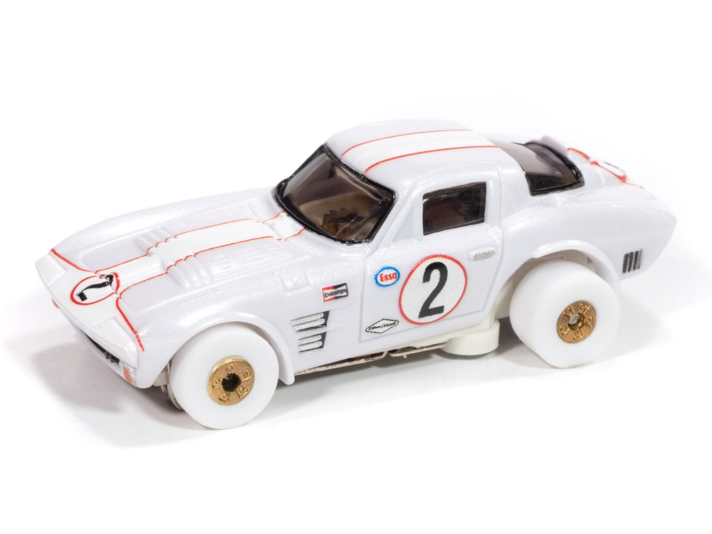 Auto World Thunderjet 1964 Corvette Grand Sport iWheels HO Scale Slot Car
