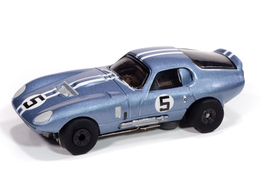 Auto World Thunderjet 1965 Shelby Cobra Daytona Coupe (Metallic Blue) HO Scale Slot Car