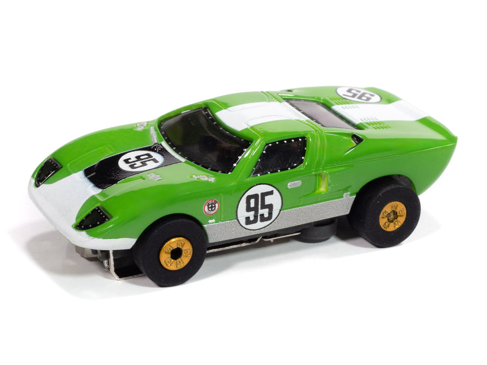 Auto World Thunderjet 1966 Ford GT40 (Green & White) HO Scale Slot Car