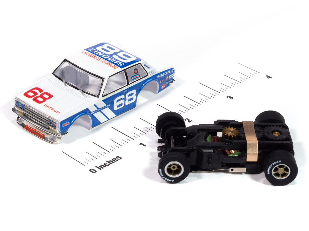 Auto World Xtraction 1972 BRE Datsun 510 Guest Car #68 (White & Blue) HO Scale Slot Car