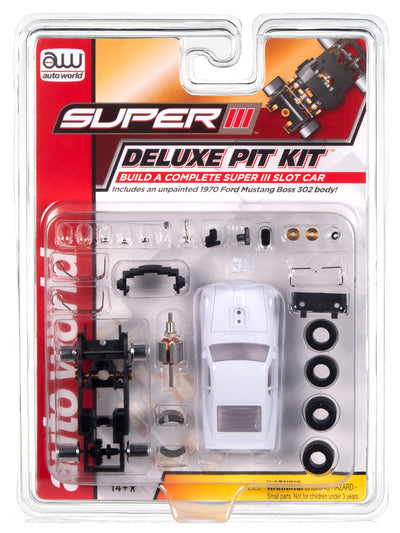 Auto World Super III Deluxe Pit Kit (1970 Ford Boss Mustang Body) HO Scale Slot Car