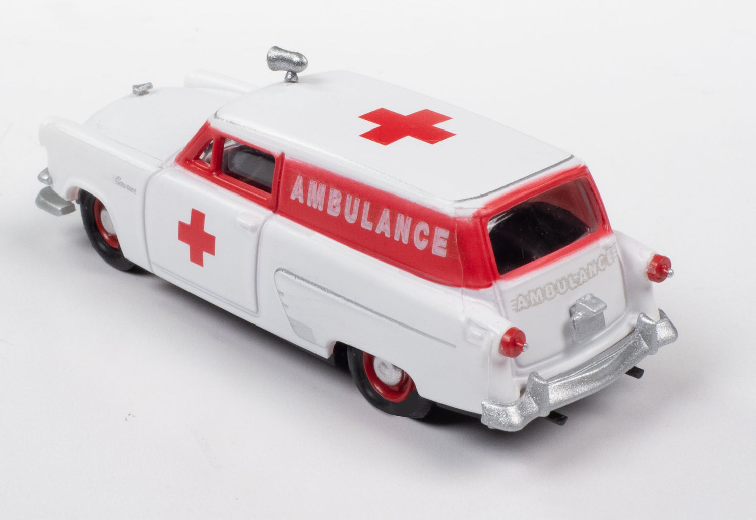 Classic Metal Works 1953 Ford Ambulance 1:87 HO Scale