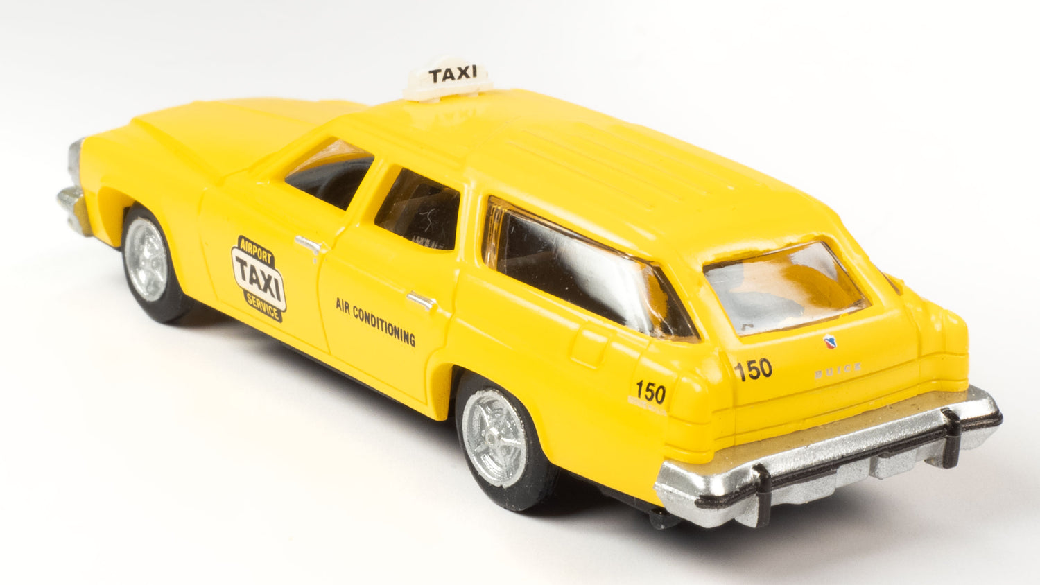 Classic Metal Works 1974 Buick Estate Station Wagon (Taxi) 1:87 HO Scale