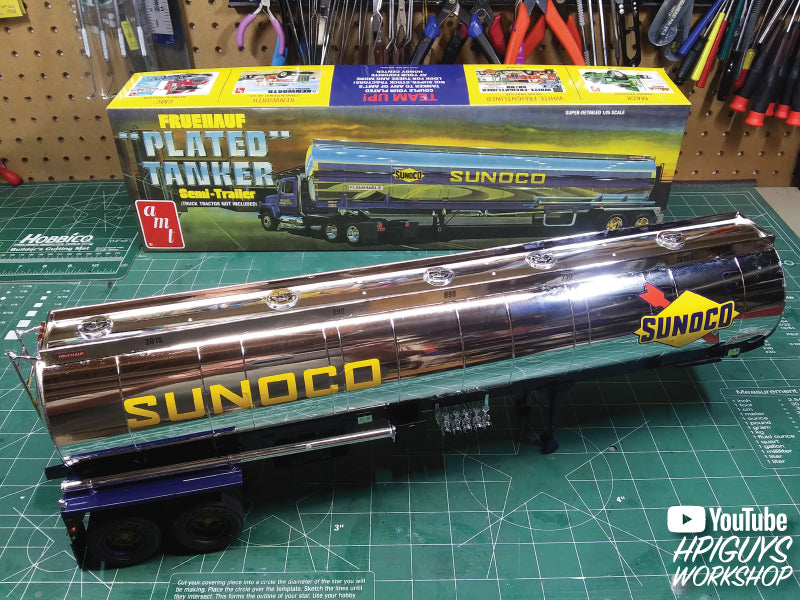 AMT Fruehauf Plated Tanker Trailer (Sunoco) 1:25 Scale Model Kit