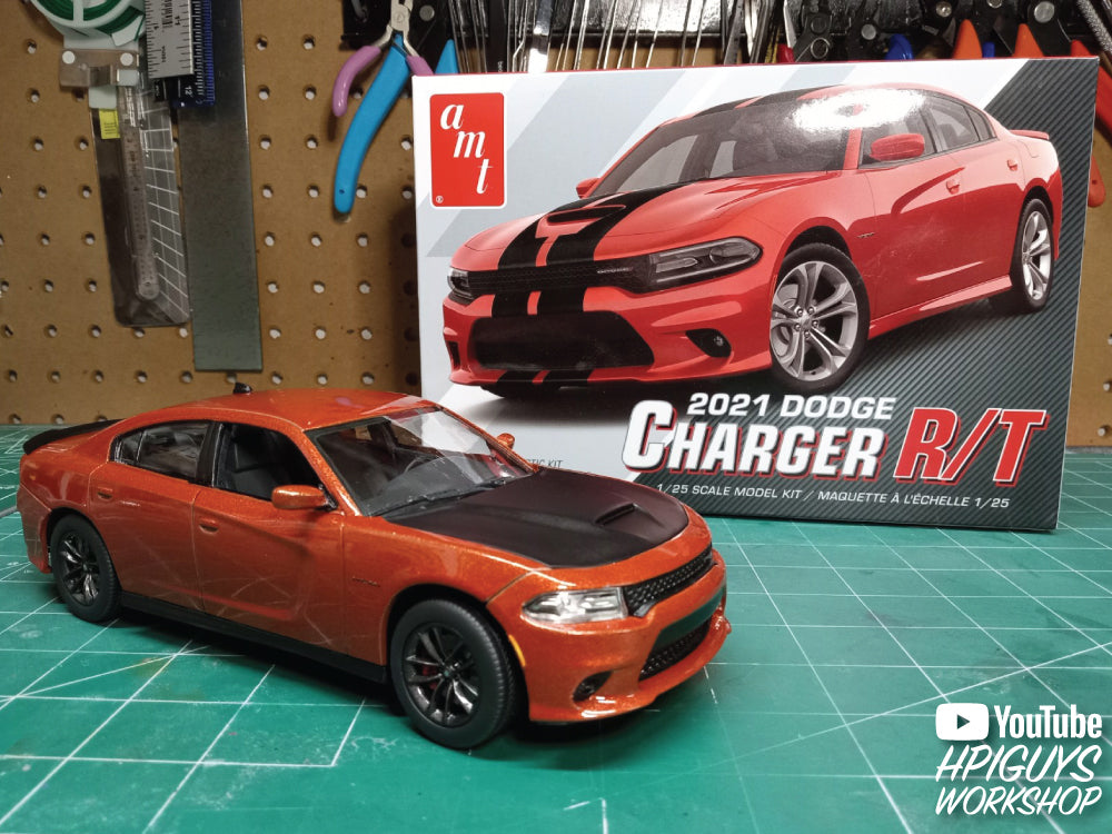 AMT 2021 Dodge Charger RT 1:25 Scale Model Kit