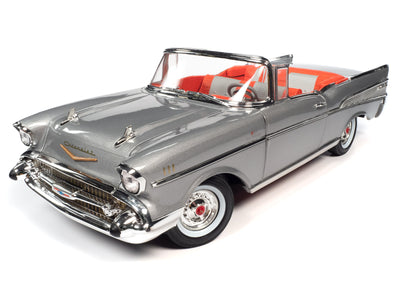 Auto World 1957 Chevrolet Bel Air Convertible 1:18 Scale Diecast