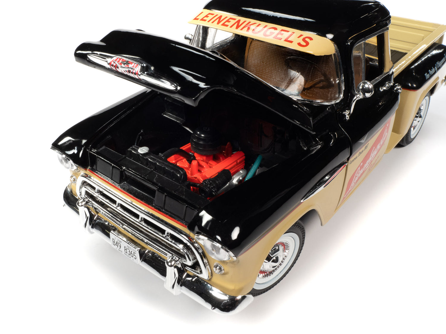 Auto World 1957 Chevrolet 3100 Stepside Pickup Truck Leinenkugel's 1:18 Scale Diecast