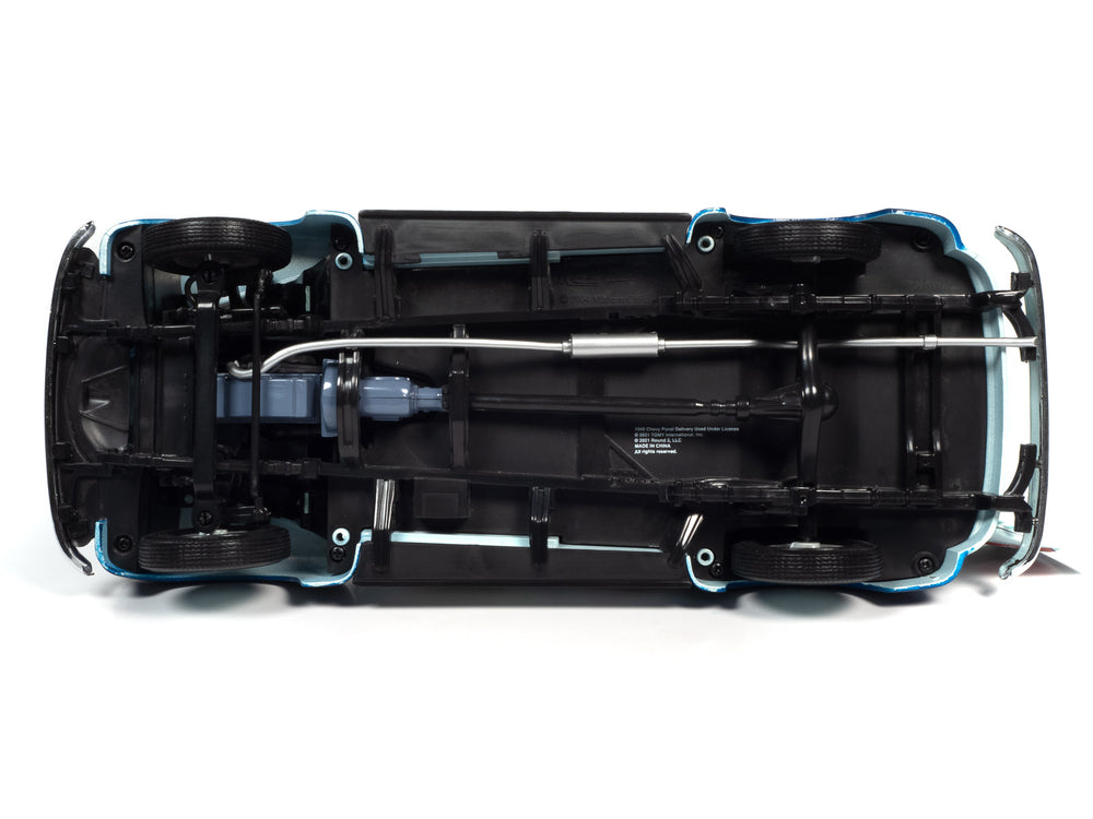 Auto World Monopoly 1948 Chevrolet Panel Delivery w/ Resin Figure 1:18 Scale Diecast