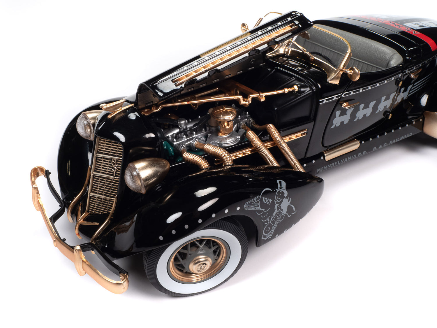 Auto World Monopoly 1935 Auburn 851 Speedster Monopoly 1:18 Scale Diecast (118 SALE)