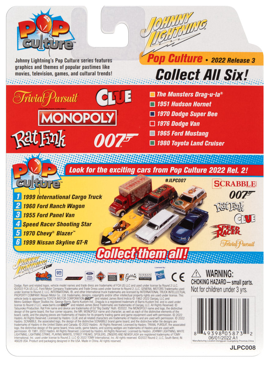 Johnny Lightning Vintage Clue - 1951 Hudson Hornet (Mrs. Peacock & Conservatory & Candlestick) w/Poker Chip 1:64 Scale Diecast