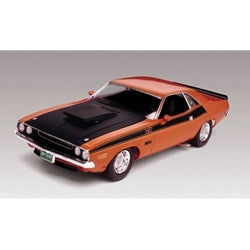 Revell 1970 Dodge Challenger T-A 1:24 Scale Model Kit