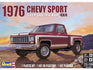 Revell 1976 Chevy Sport Stepside Pickup 4X4 1:24 Scale Model Kit