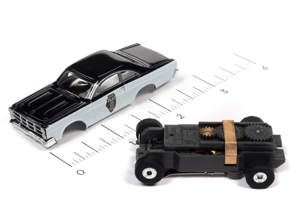 Auto World Thunderjet R34 1967 Ford Fairlane Illinois State Police HO Scale Slot Car