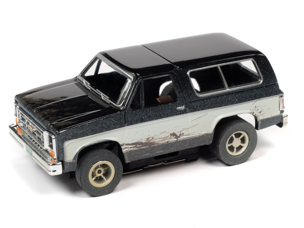 Auto World Xtraction 1977 Chevrolet Blazer (Black/White) HO Scale Slot Car