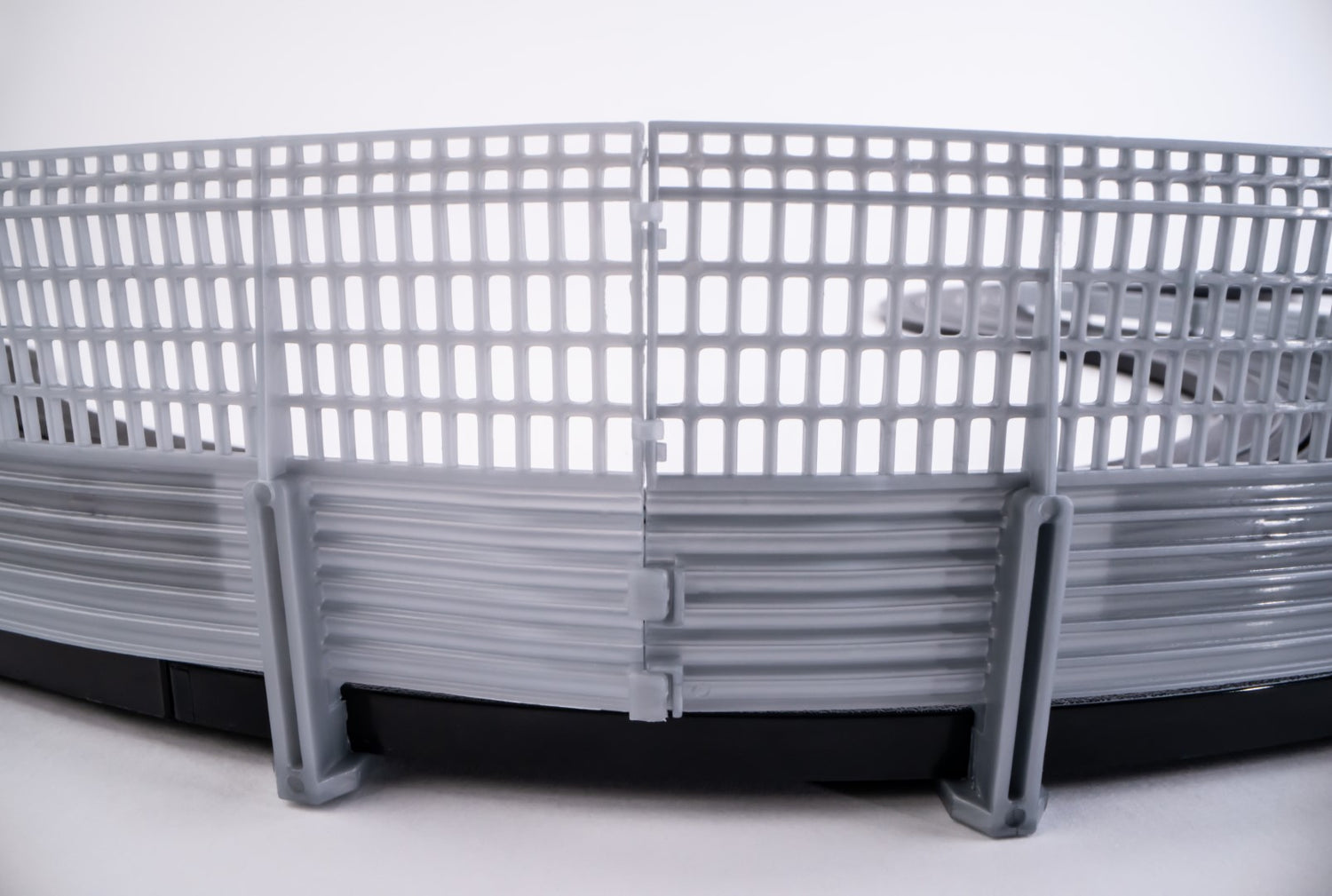 AFX Catch Fence (8) HO Scale