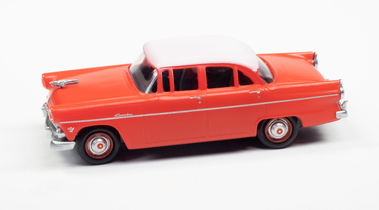 Classic Metal Works 1955 Ford 4-Door Sedan (Torch Red) 1:87 HO Scale