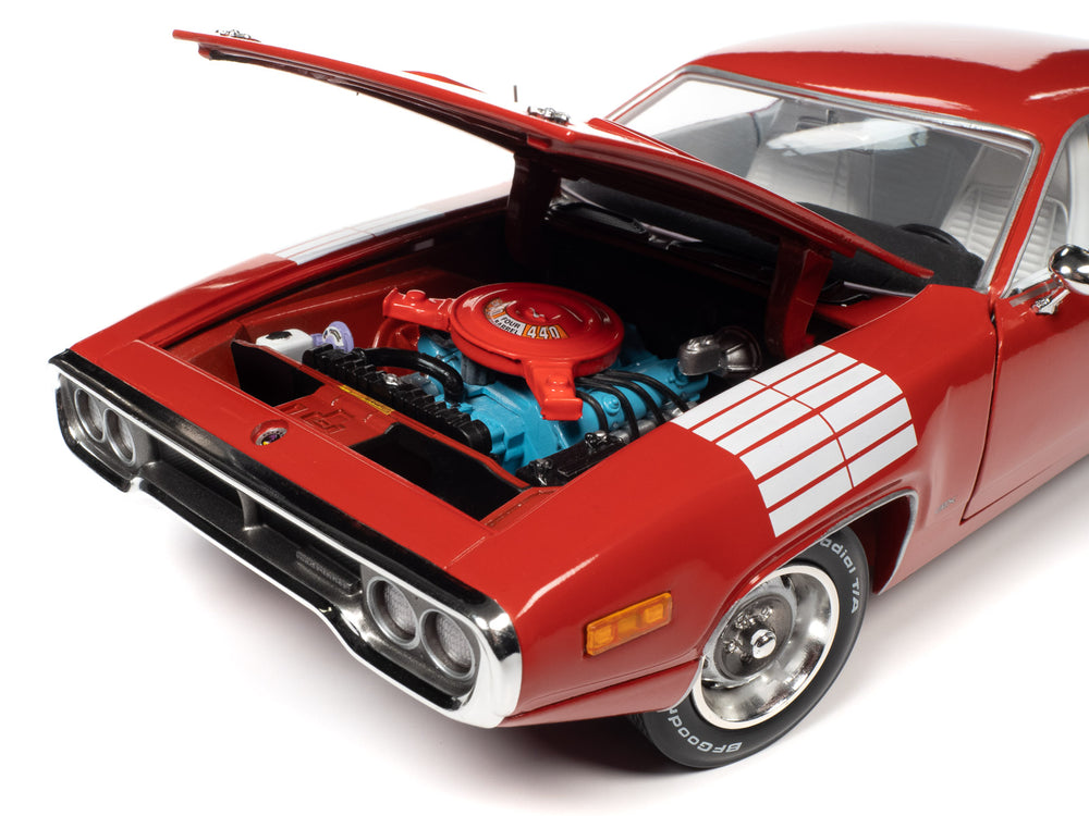 American Muscle 1972 Plymouth Road Runner GTX 1:18 Scale Diecast