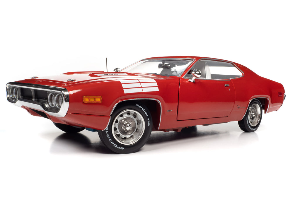 American Muscle 1972 Plymouth Road Runner GTX 1:18 Scale Diecast