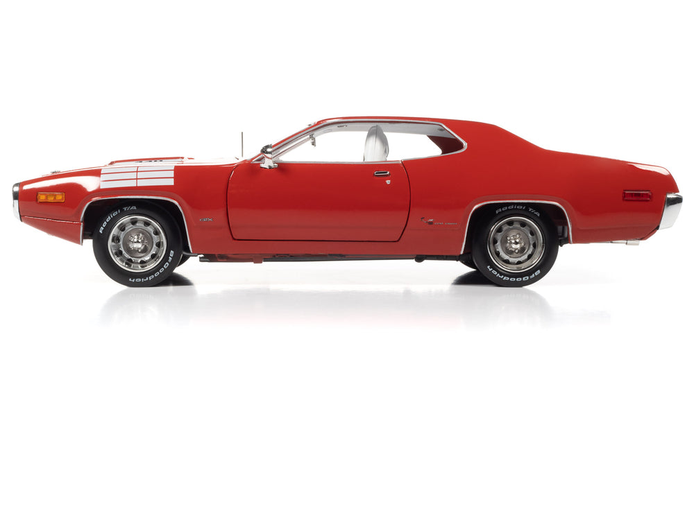 American Muscle 1972 Plymouth Road Runner GTX 1:18 Scale Diecast