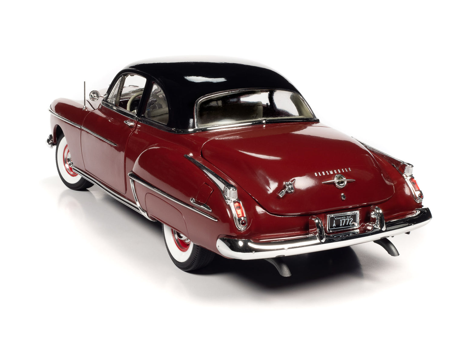 American Muscle 1950 Oldsmobile 88 Holiday Coupe 1:18 Scale Diecast