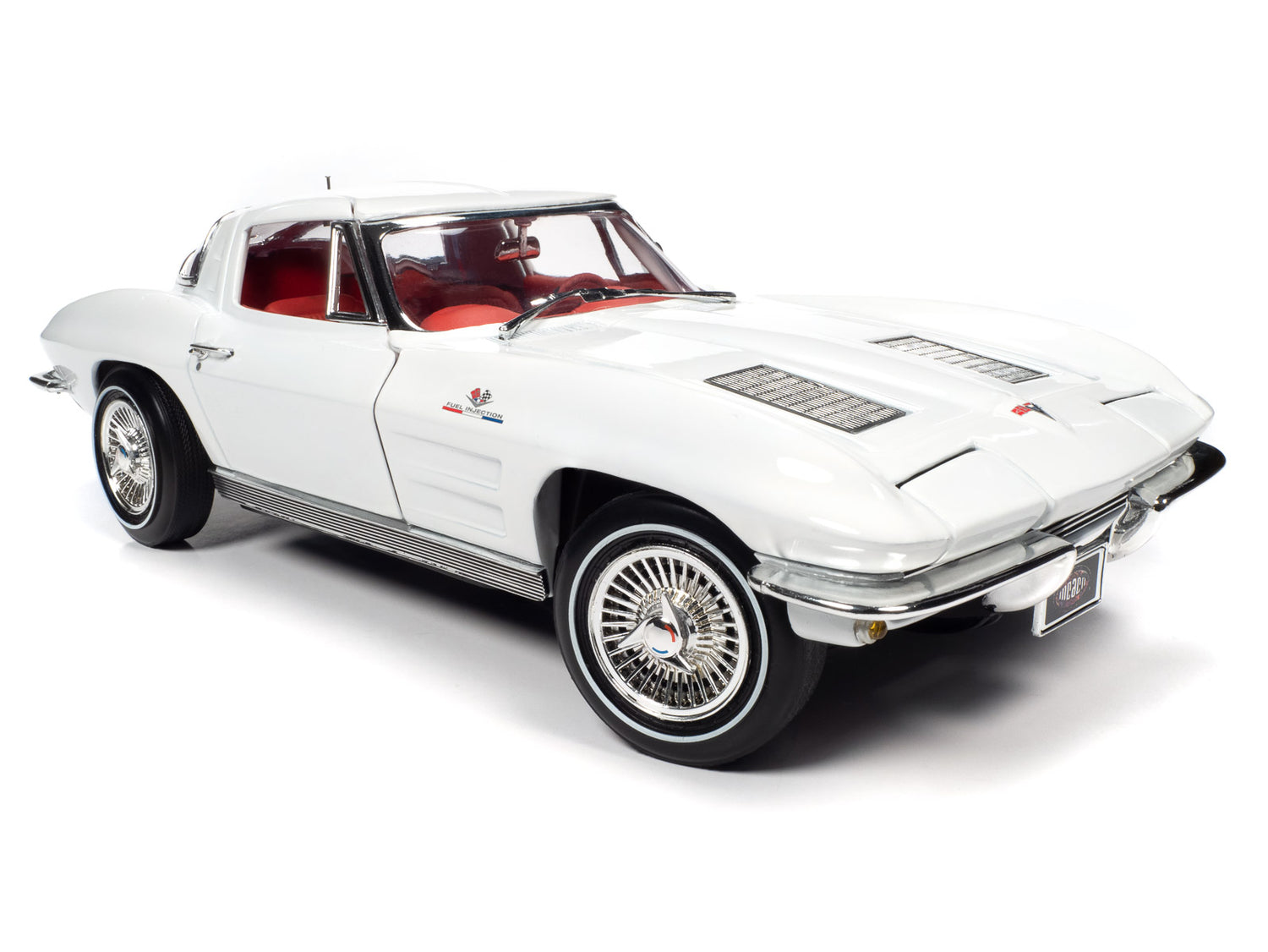 American Muscle 1963 Chevrolet Corvette Coupe (MCACN) 1:18 Scale Diecast
