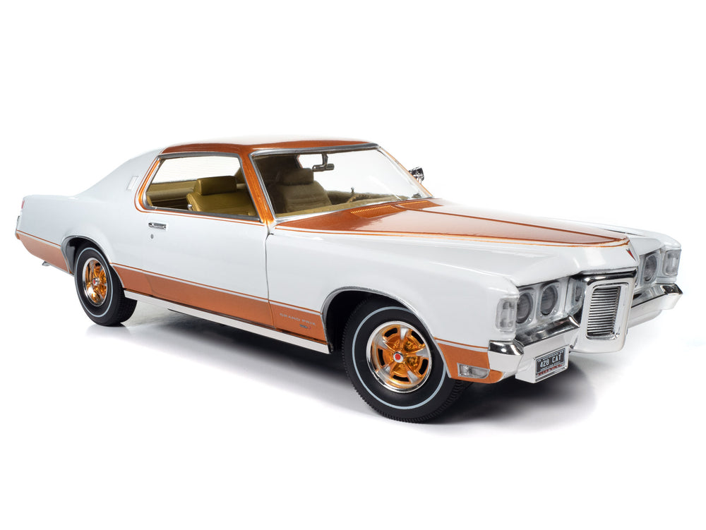 American Muscle 1969 Pontiac Grand Prix (Royal Bobcat) 1:18 Scale Diecast