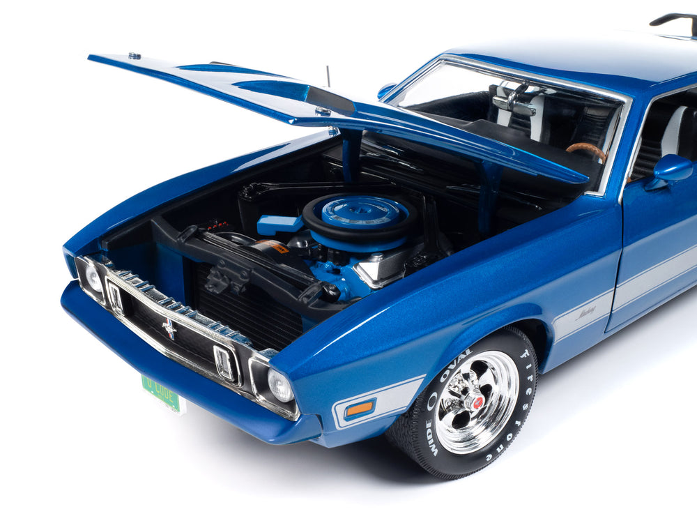 American Muscle 1973 Ford Mustang Mach 1 (Class of 1973) 1:18 Scale Diecast